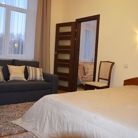 Near Citadel Apartment 2 Λβιβ Εξωτερικό φωτογραφία