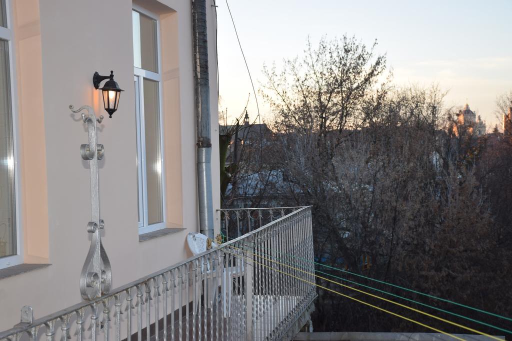 Near Citadel Apartment 2 Λβιβ Εξωτερικό φωτογραφία