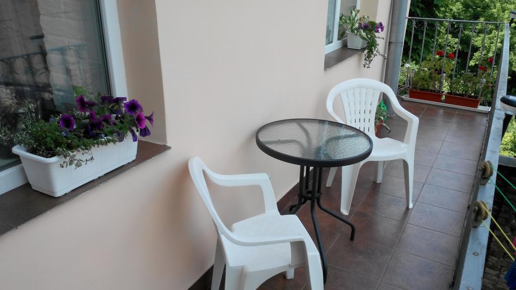 Near Citadel Apartment 2 Λβιβ Εξωτερικό φωτογραφία